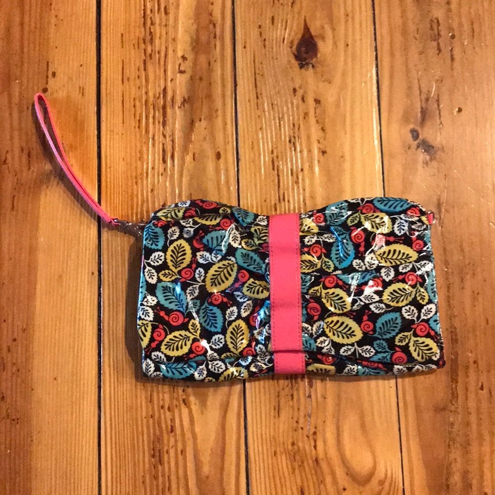 Vera Bradley Frill wristlet/clutch